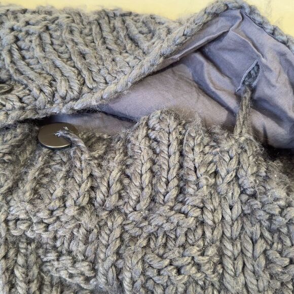 West Elm Lutz & Patmos 20"x20" Pillow Covers Cable Knit Dark Gray Set of 2 - Picture 8 of 10